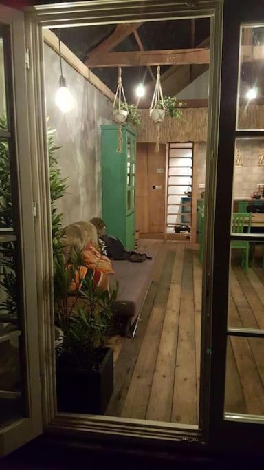 Balistyle Guesthouse Incl Hottub Near Amsterdam And Haarlem フェルゼン・ザイト エクステリア 写真