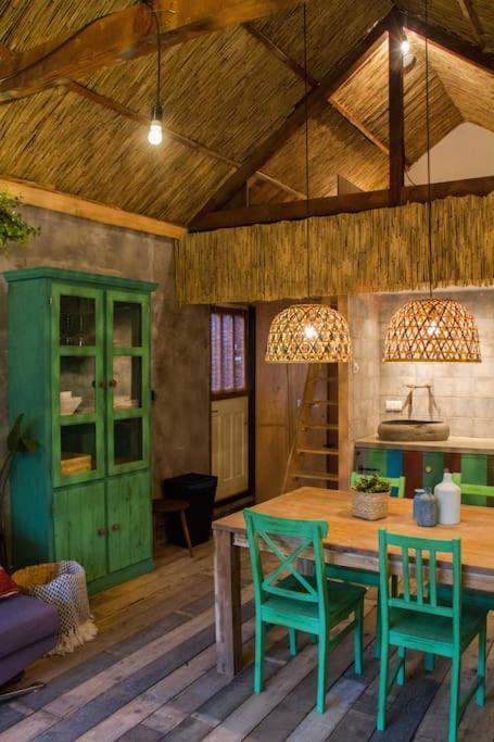 Balistyle Guesthouse Incl Hottub Near Amsterdam And Haarlem フェルゼン・ザイト エクステリア 写真