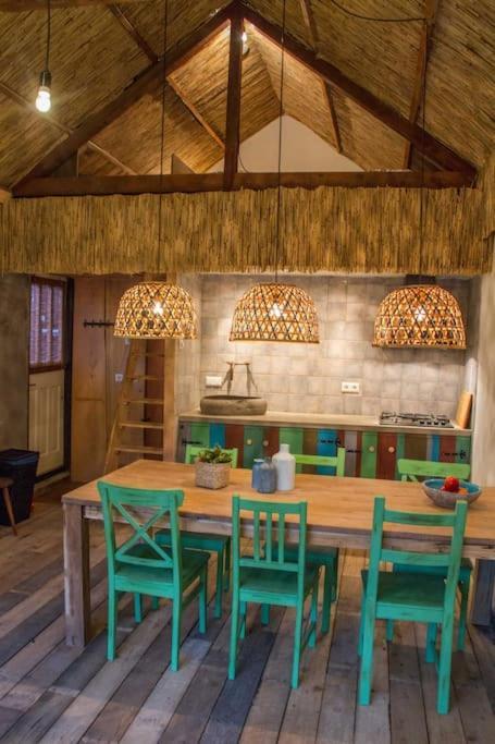 Balistyle Guesthouse Incl Hottub Near Amsterdam And Haarlem フェルゼン・ザイト エクステリア 写真